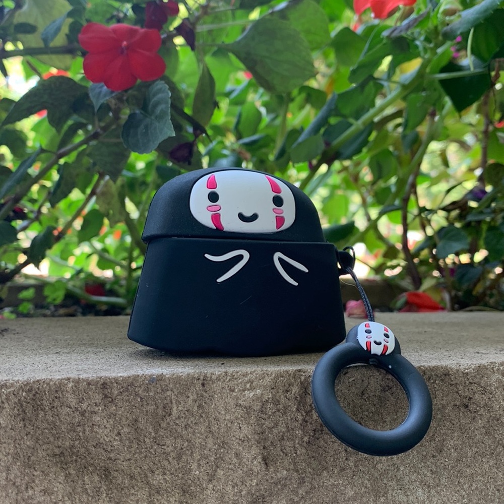 No face AirPods Pro case